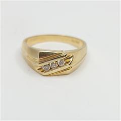 Gent's Diamond Ring Apx 3 Dia 3/20 Ctw 14K YG 6.4g Sz 14